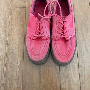 Nike Stefan Janoski skateboard shoes